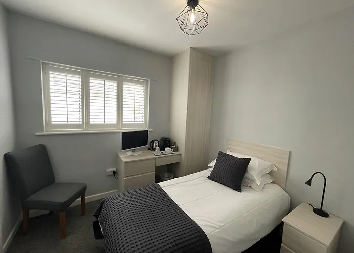Grosvenor Lodge Guest House
