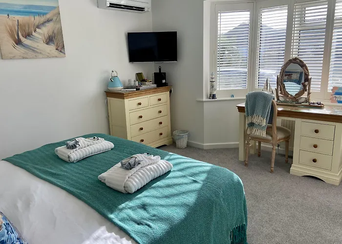 Avon Beach Bed&Breakfast